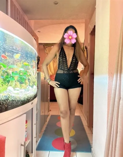 Escort Model Abu Alhail, Le puy en Velay - 9616