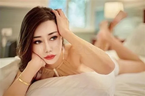 Escort Ashwaq, Grenoble - 3808