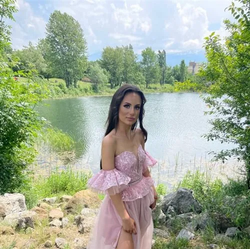 Escort Berya, Evreux - 18116