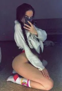 Escort Model De Xin, Le puy en Velay - 12599