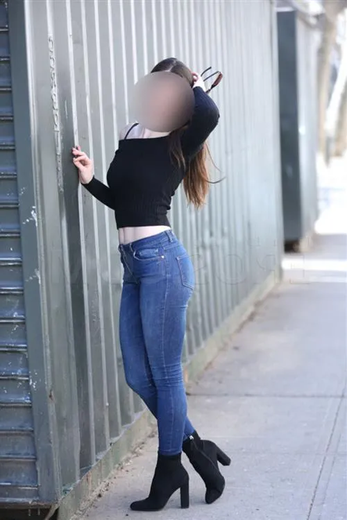 Escort Model Dorethea, Asnieres - 834