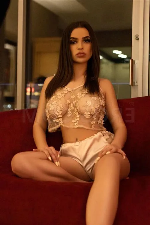 Edmonde, horny girls in Aast - 10968