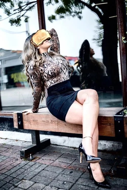 Elsa Stina, sex in Montpellier - 2384