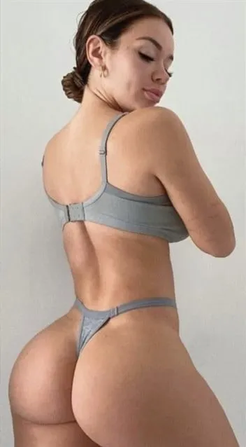 Escort Model Elveti, Chambery - 13019