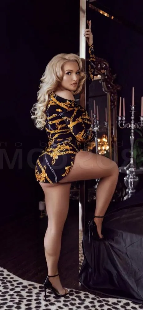 Escort Model Fauziea, Bordeaux - 6884