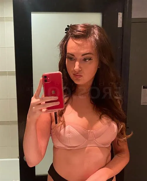 Escort Geraldsdotter, Marseille - 7393