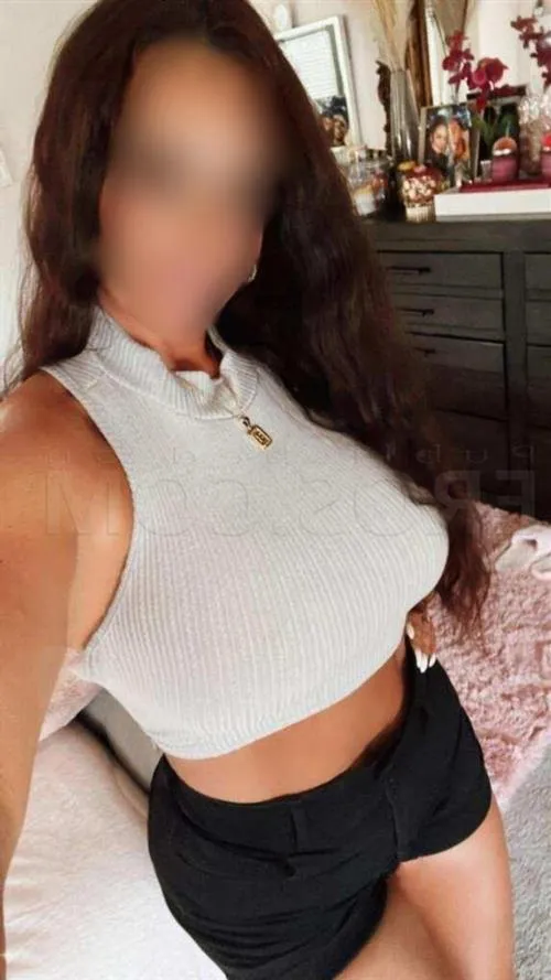 Escort Model Habaaq, Chambery - 8023