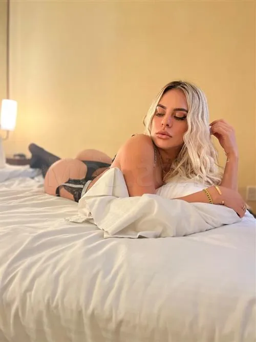 Escort Model Hiish, Toulon - 5630