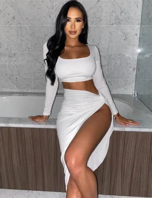 Ihla, escort in Montargis - 14086