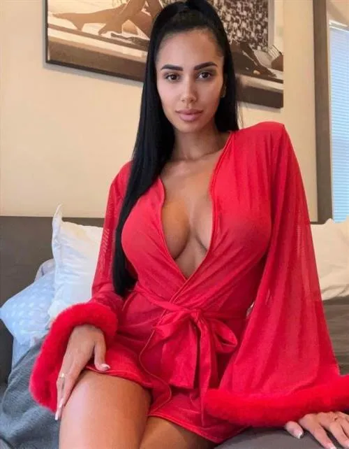 Escort Ihla, Montargis - 1339