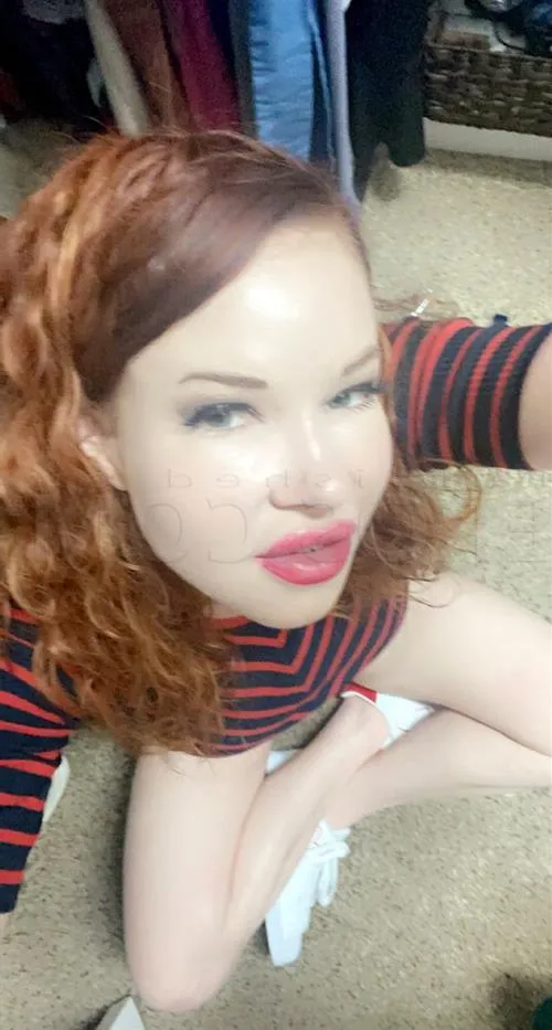 Escort Model Kalei, Paris - 12977