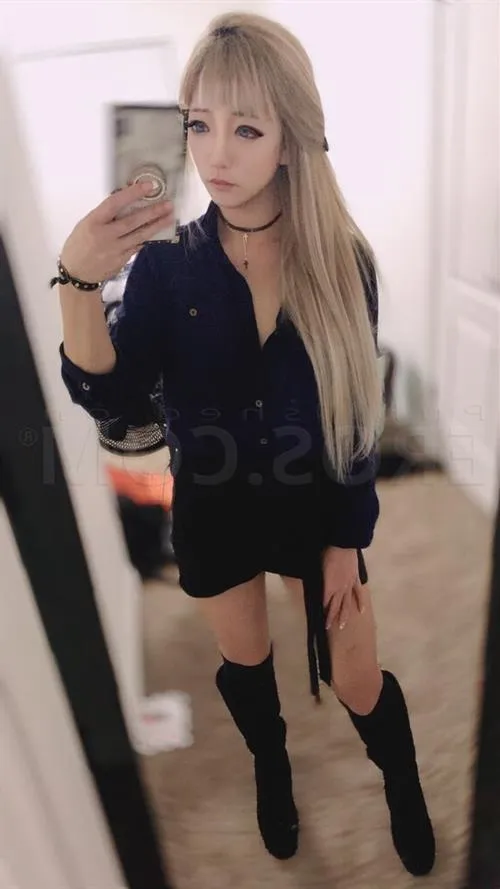 Klaramaria, horny girls in Le Mans - 3630