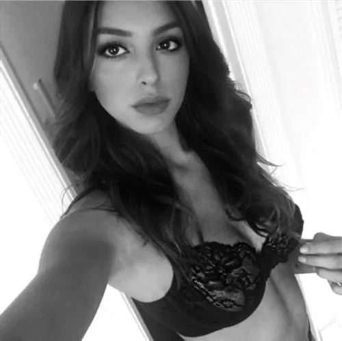 Escort Model Letha, Pau - 15188