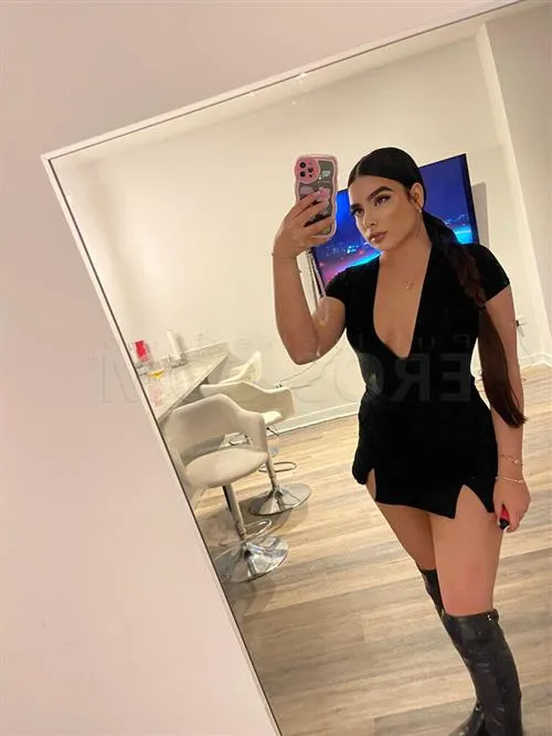 Love Lis, escort in Brive la Gaillarde - 4039