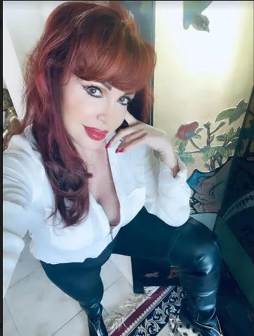 Escort Matsanga, Rouen - 10671