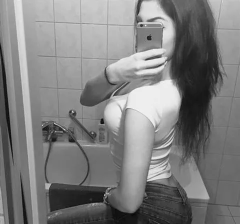 Mengwan, horny girls in Brest - 8219