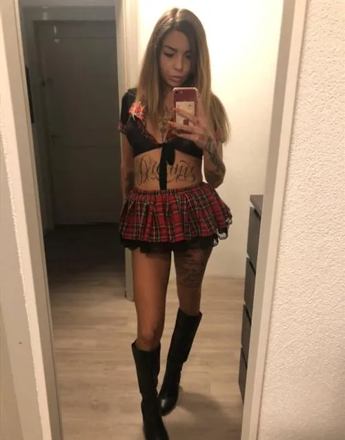 Merideth, sex in Annecy - 626