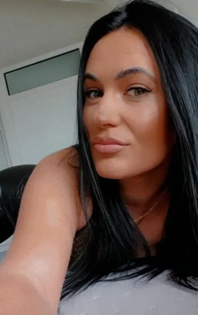 Escort Model Nappe, Poitiers - 4221