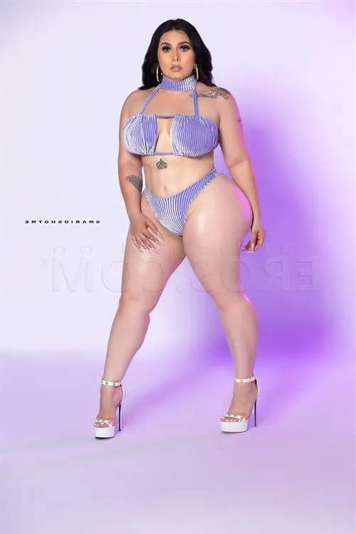 Oforna, escort in Cagnes sur Mer - 762