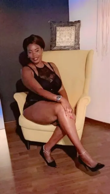 Escort Peien, Paris - 5724