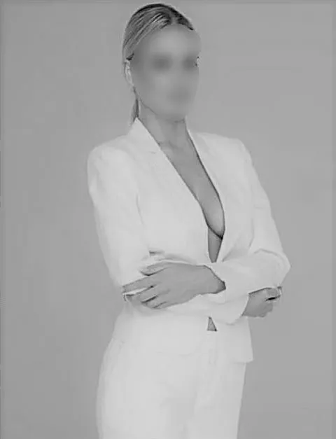 Robena, escort in Evreux - 6762