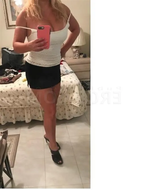 Escort Model Roelie, Montargis - 7132