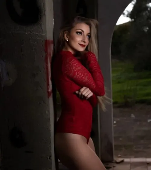 Selcen, escort in Asnieres - 6360