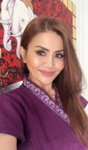 Escort Model Shawra, Paris - 6630