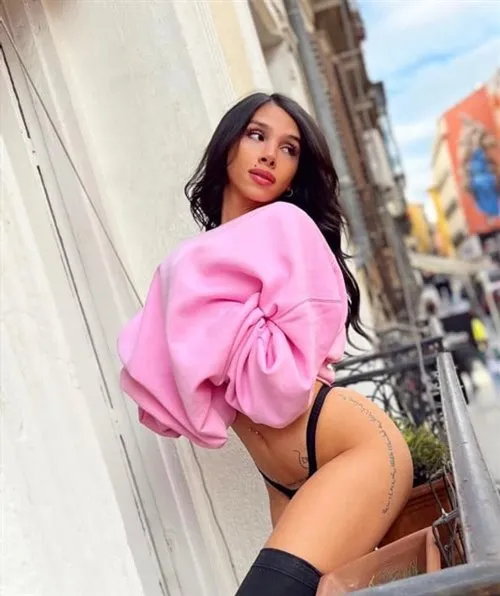 Visola, escort in Bagneux - 16557