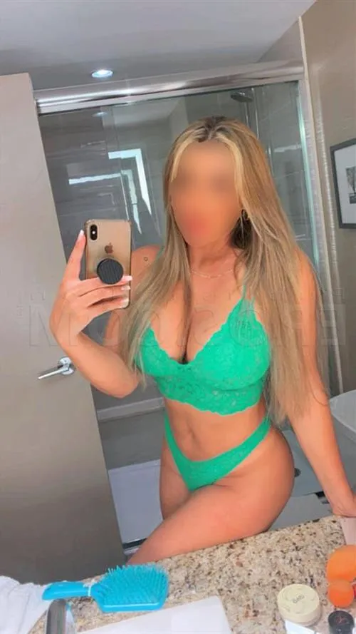 random escort 19