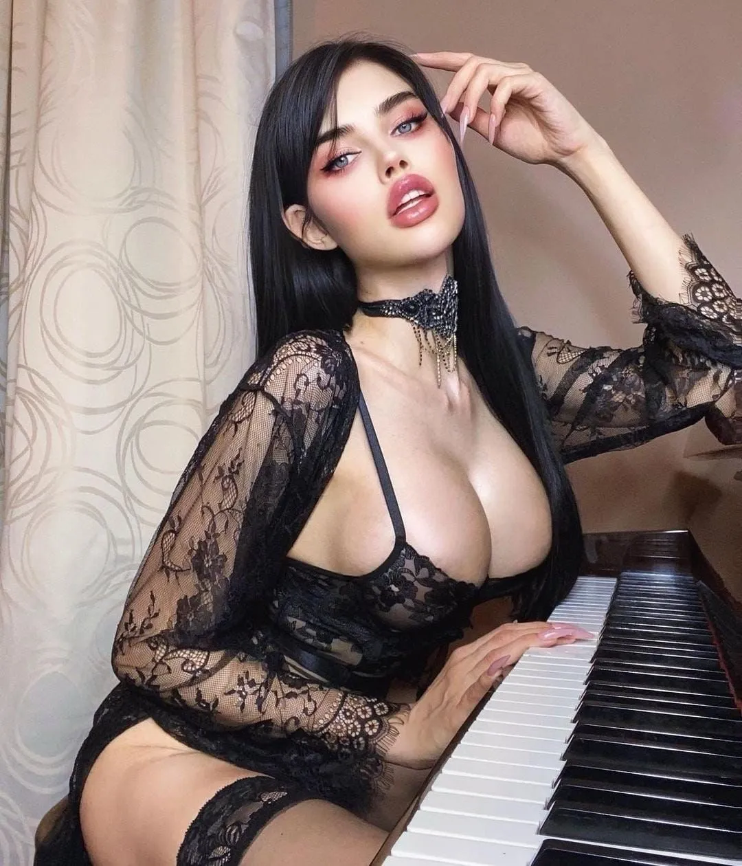 Vasanthini escort